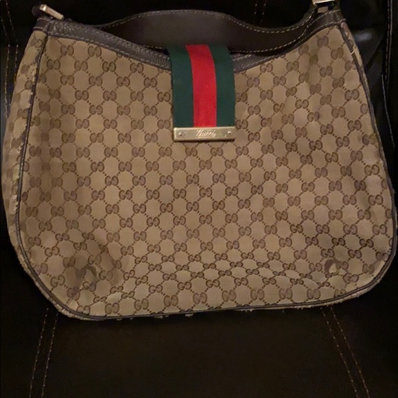 Gucci Handbags - Gucci bag‼️